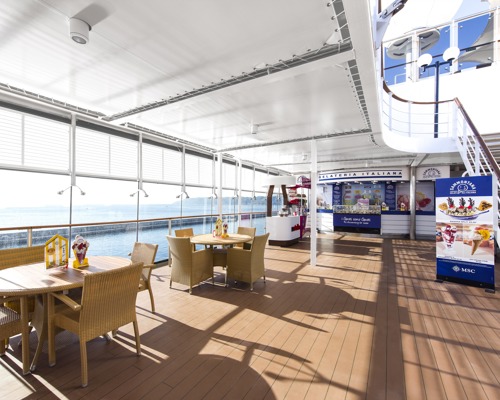 MSC Cruises MSC Lirica Gelateria Italana 0.jpg