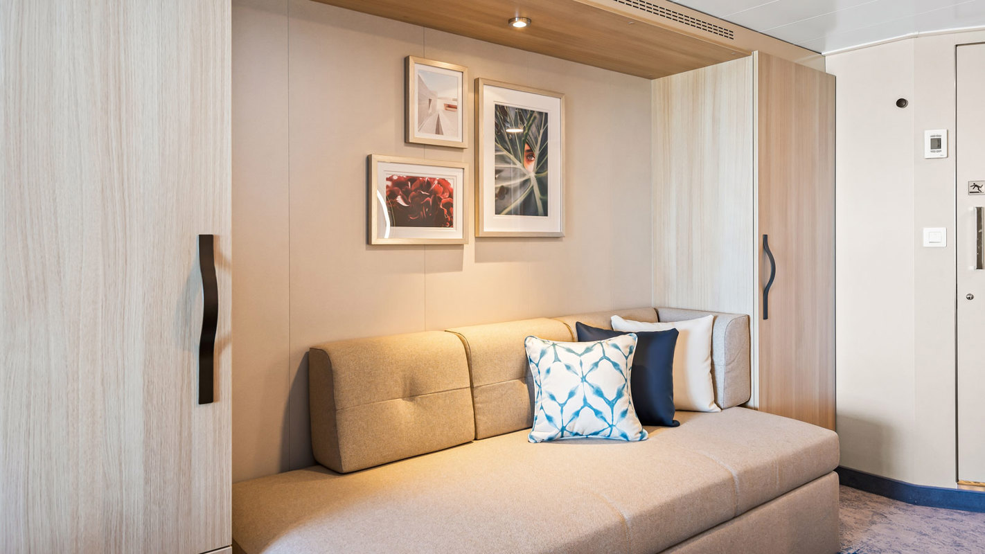 RCI Wonder of the Seas Ocean View Balcony 1.jpeg