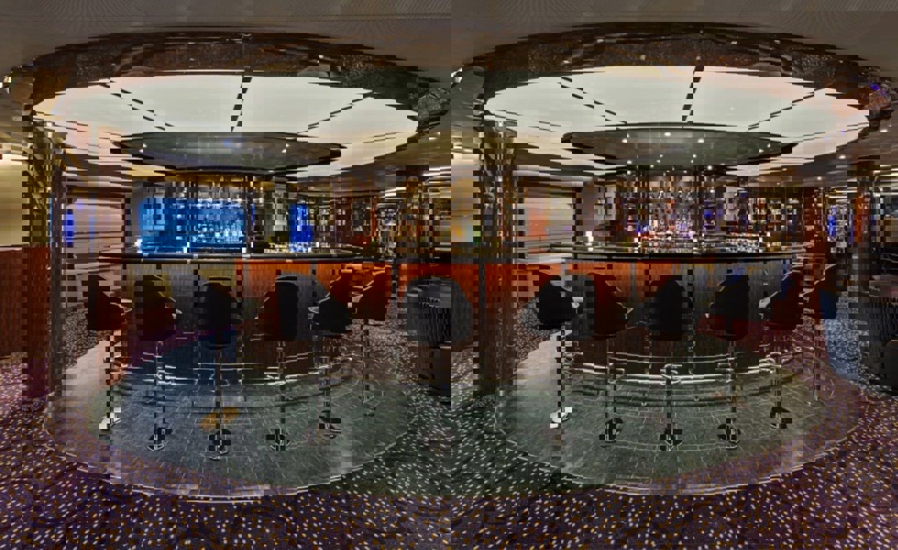 Seabourn Seabourn Encore The Club 2.jpg