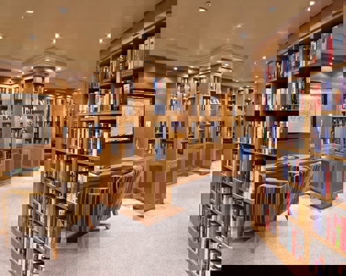 Regent Seven Seas Cruises - Seven Seas Voyager - Library.jpg