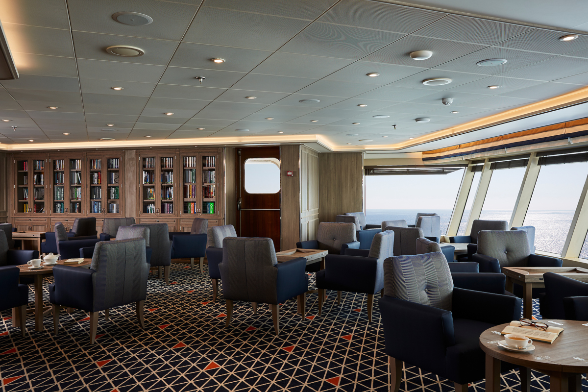 Silversea - Silver Muse - Observation Library.jpg