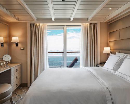 Silversea SILVER CLOUD Silver Suite 1.jpg
