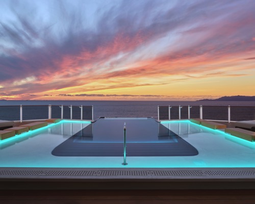 NCL Norwegian Prima The Haven Sundeck 6.jpeg