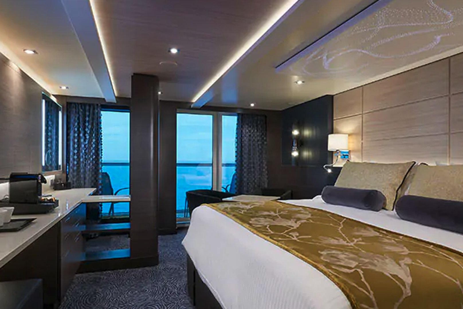 Penthouse Suite with Balcony