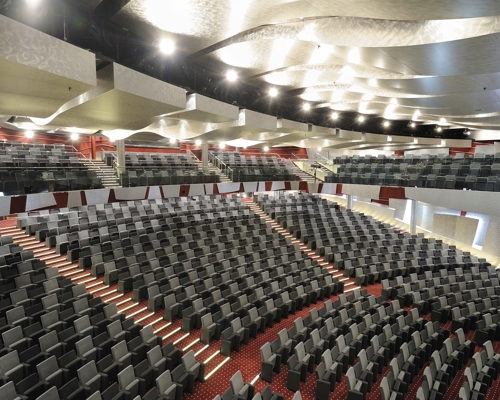 MSC Cruises MSC Fantasia Theatre 3.jpg