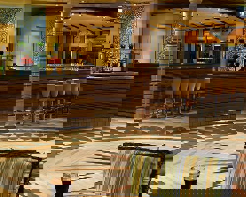 Carnival Cruise Line Ocean Plaza 3.jpg