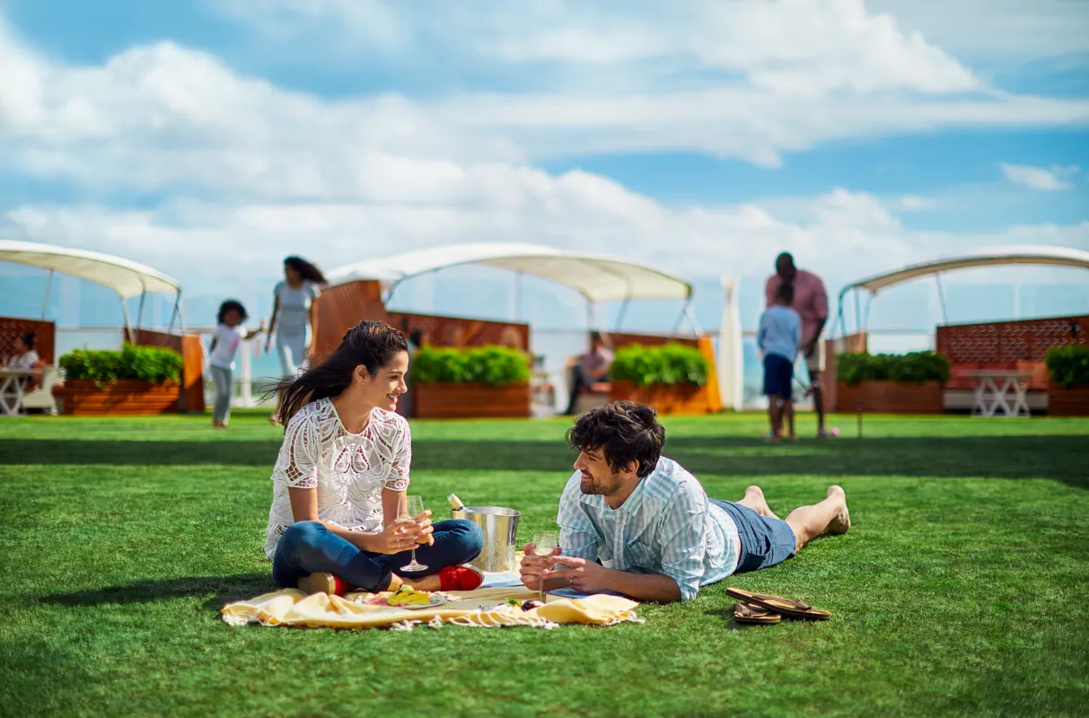 CEL Reflection Lawn Club 4