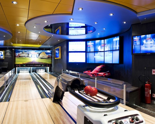 MSC Cruises MSC Splendida Sports Bar 3.jpg