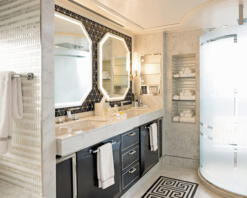 RSSC Seven Seas Splendor Grand Suite 2.jpg