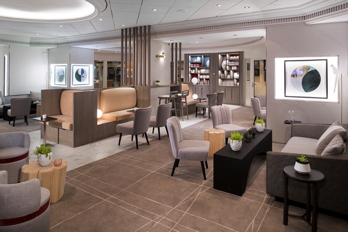 Celebrity Cruises The Retreat Lounge 7.jpg