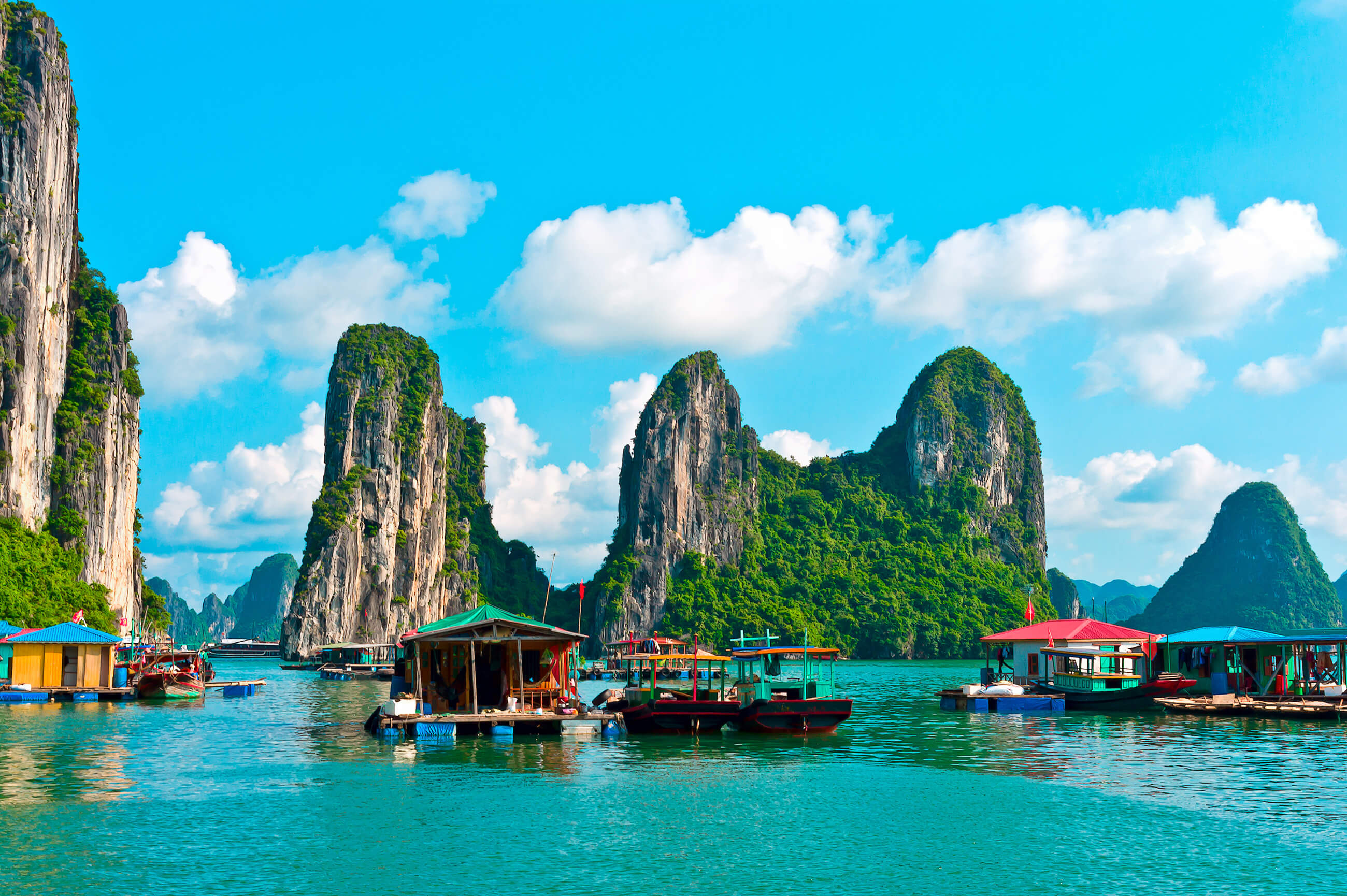 Halong Bay Shutterstock 119134810