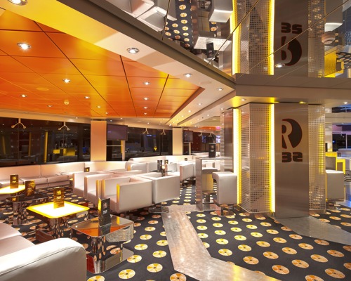 MSC Cruises MSC Orchestra Disco 5.jpg