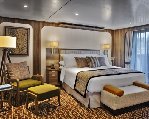 SEABOURN Seabourn Venture Signature Suite 1.png