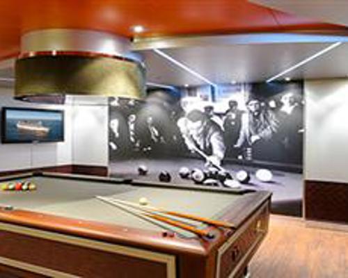  MSC Cruises Musica Class sport bar 1.jpg