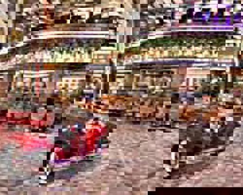 RCI Wonder of the Seas Cafe Promenade.jpeg