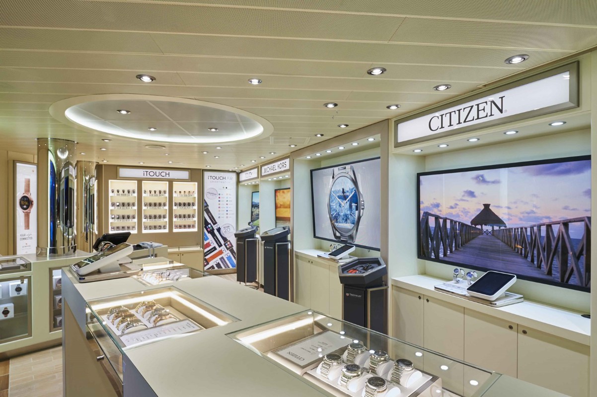 Carnival Horizon - Shops 4.jpg