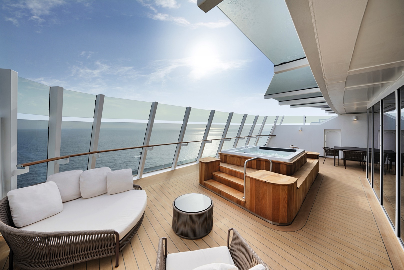 MSC Yacht Club Owner's Suite with Whirlpool Bath