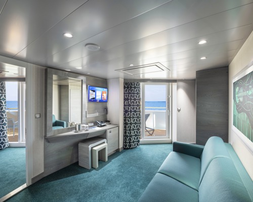 MSC Cruises MSC Virtuosa Premium Suite with Whirlpool 2.jpg