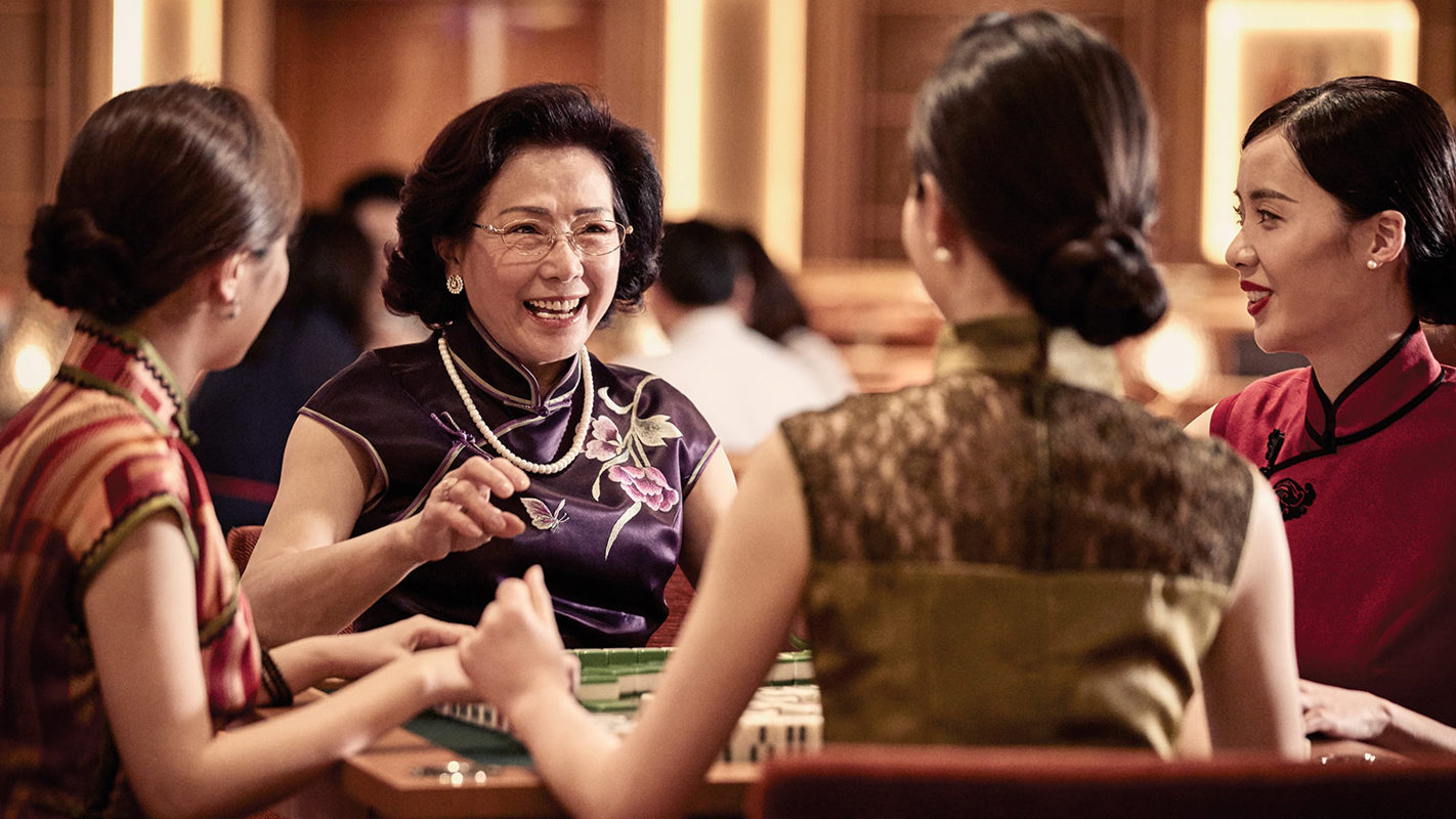 Princess Cruises Magestic Princess Vista Gaming Lounge.jpg