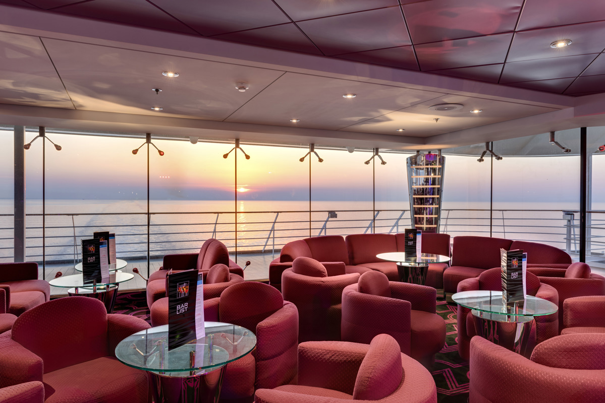 MSC Lirica Class Byblos Disco.jpg