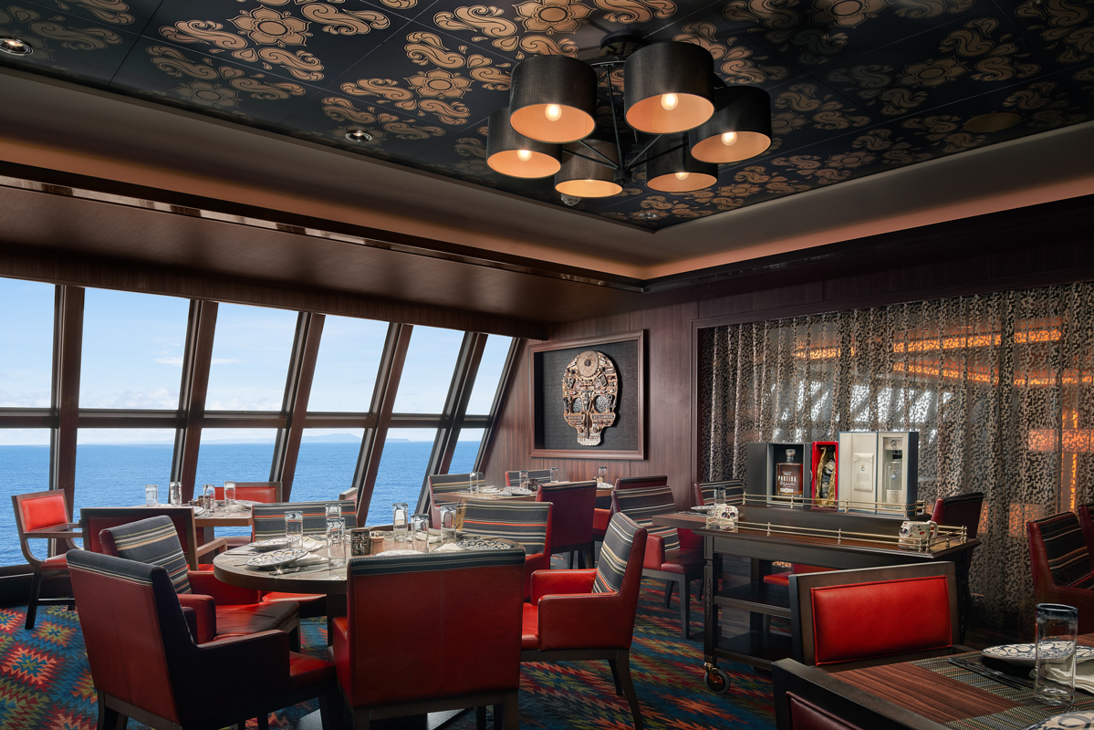 Ncl Encore Los Lobos 2