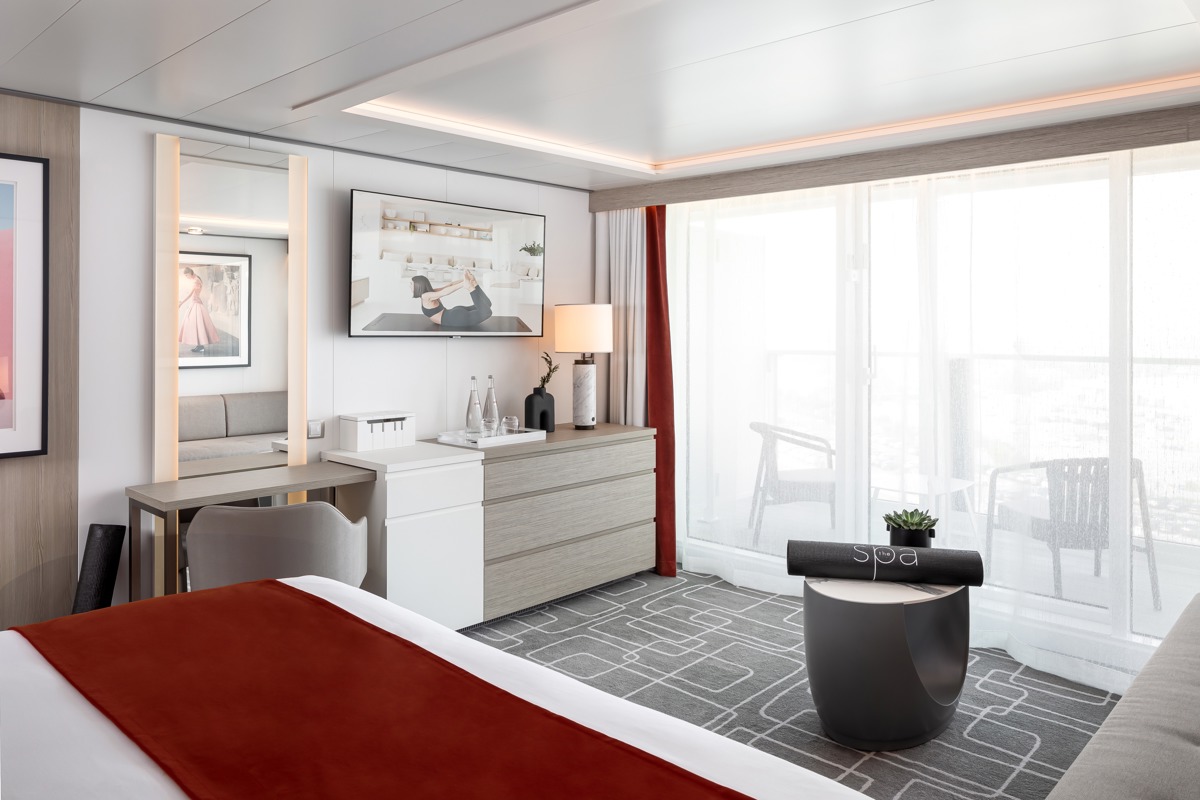 Celebrity Cruises EDGE CLASS Aqua Sky Suite 0.jpg
