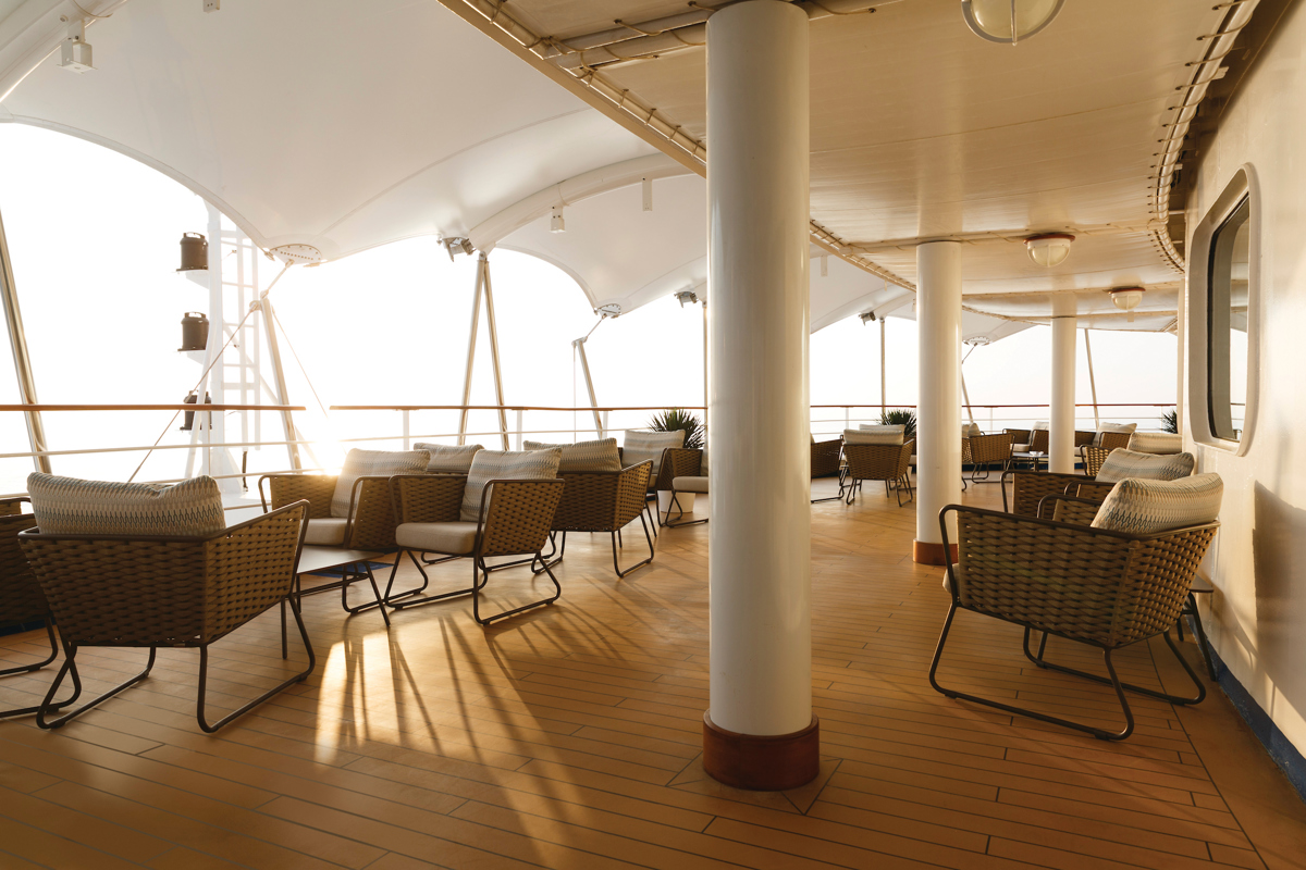 Silversea - Silver Spirit - Arts Cafe 1.jpg