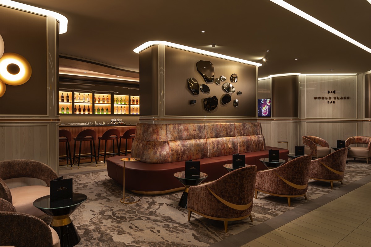 Celebrity Cruises World Class Bar 4.jpg