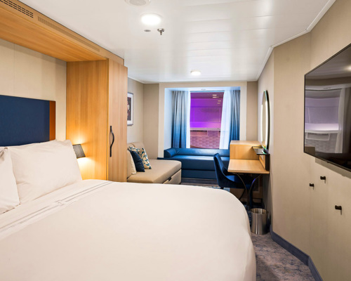 RCI Wonder of the Seas Promenade View Interior.jpeg