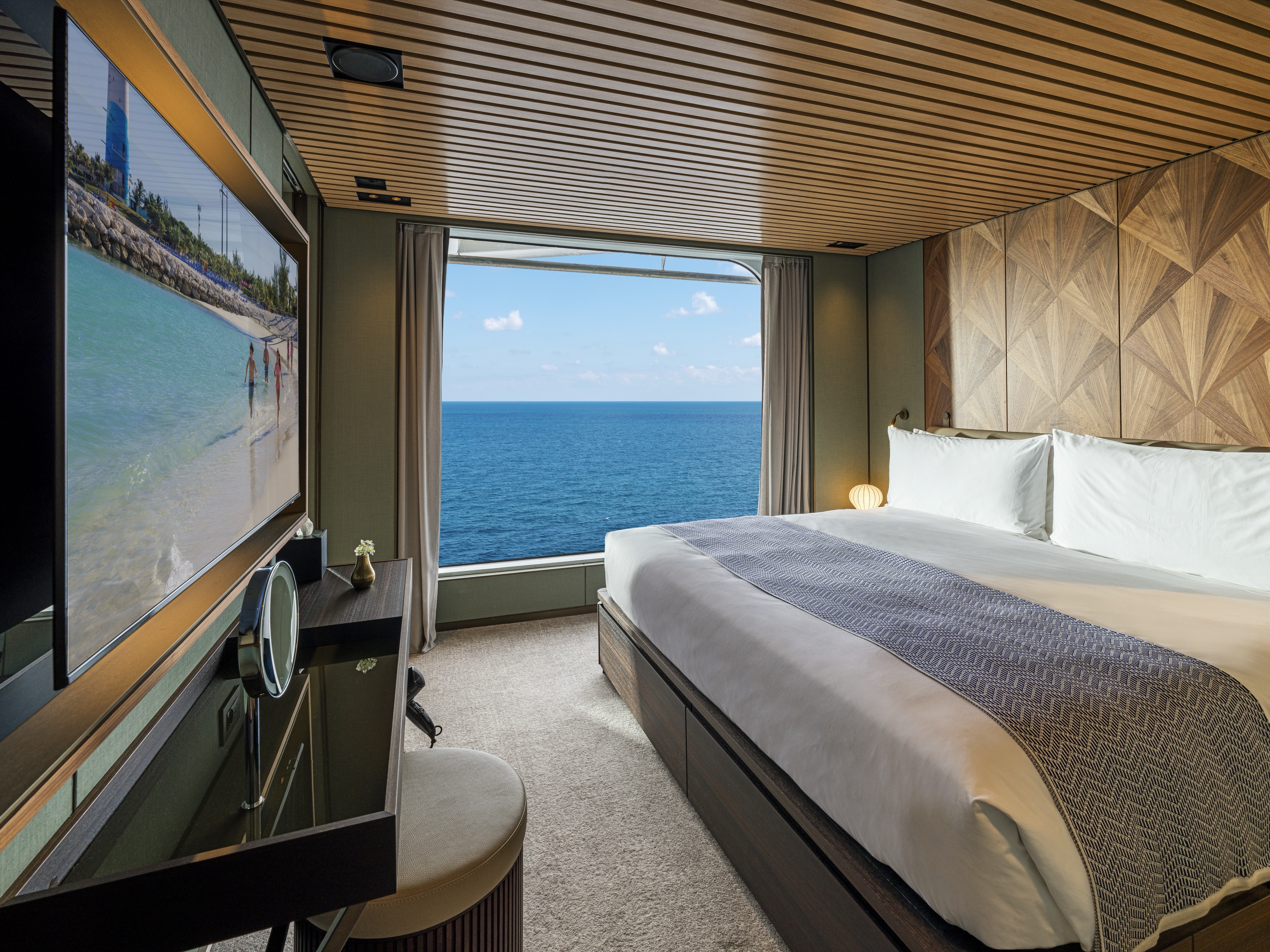 The Haven 2-Bedroom Duplex Suite with Large Balcony
