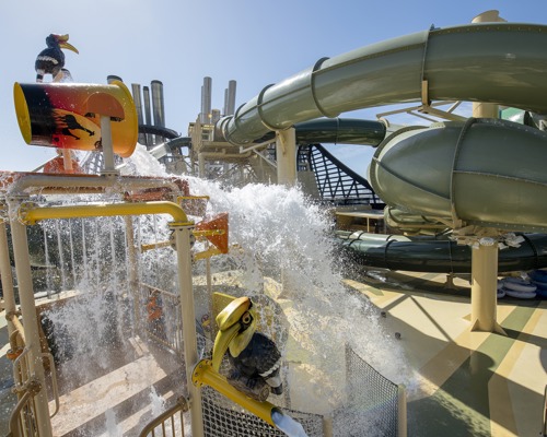 MSC Cruises MSC Virtuosa Savannah Aquapark 3.jpg