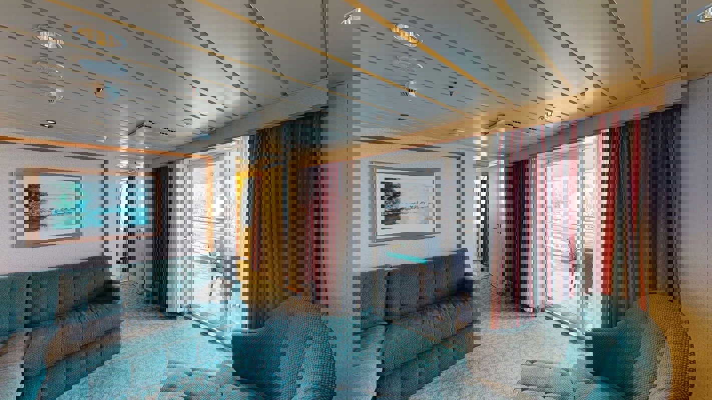 RCI Freedom of the Seas Grand Suite 2 Bedroom.jpeg