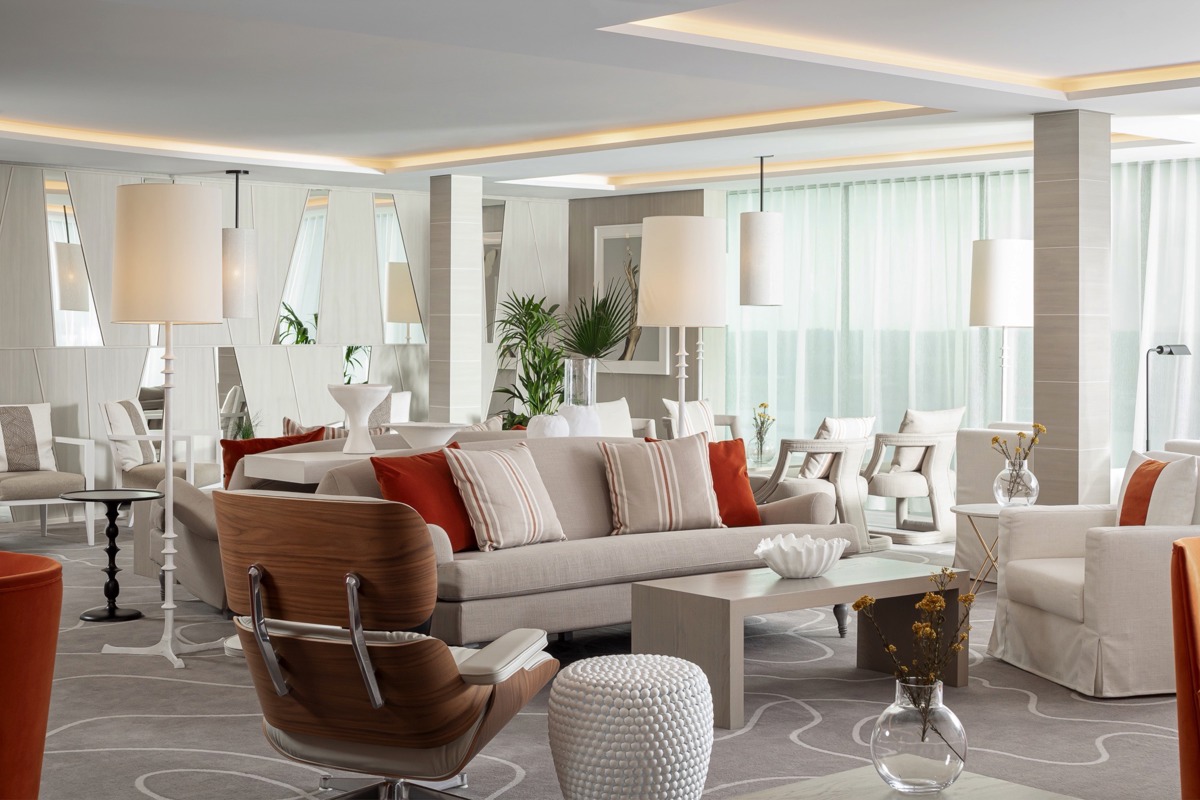 Celebrity Cruises The Retreat Lounge 1.jpg