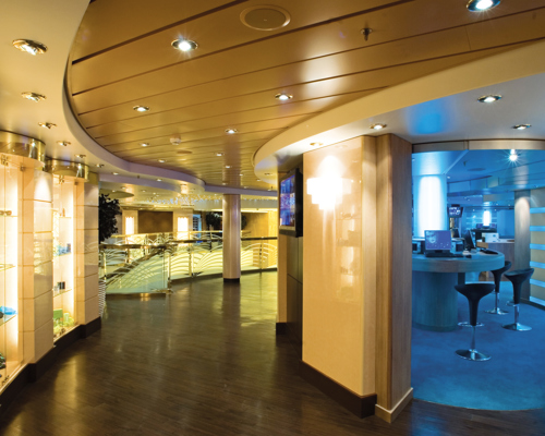 MSC Musica Class cyber cafe 1.jpg