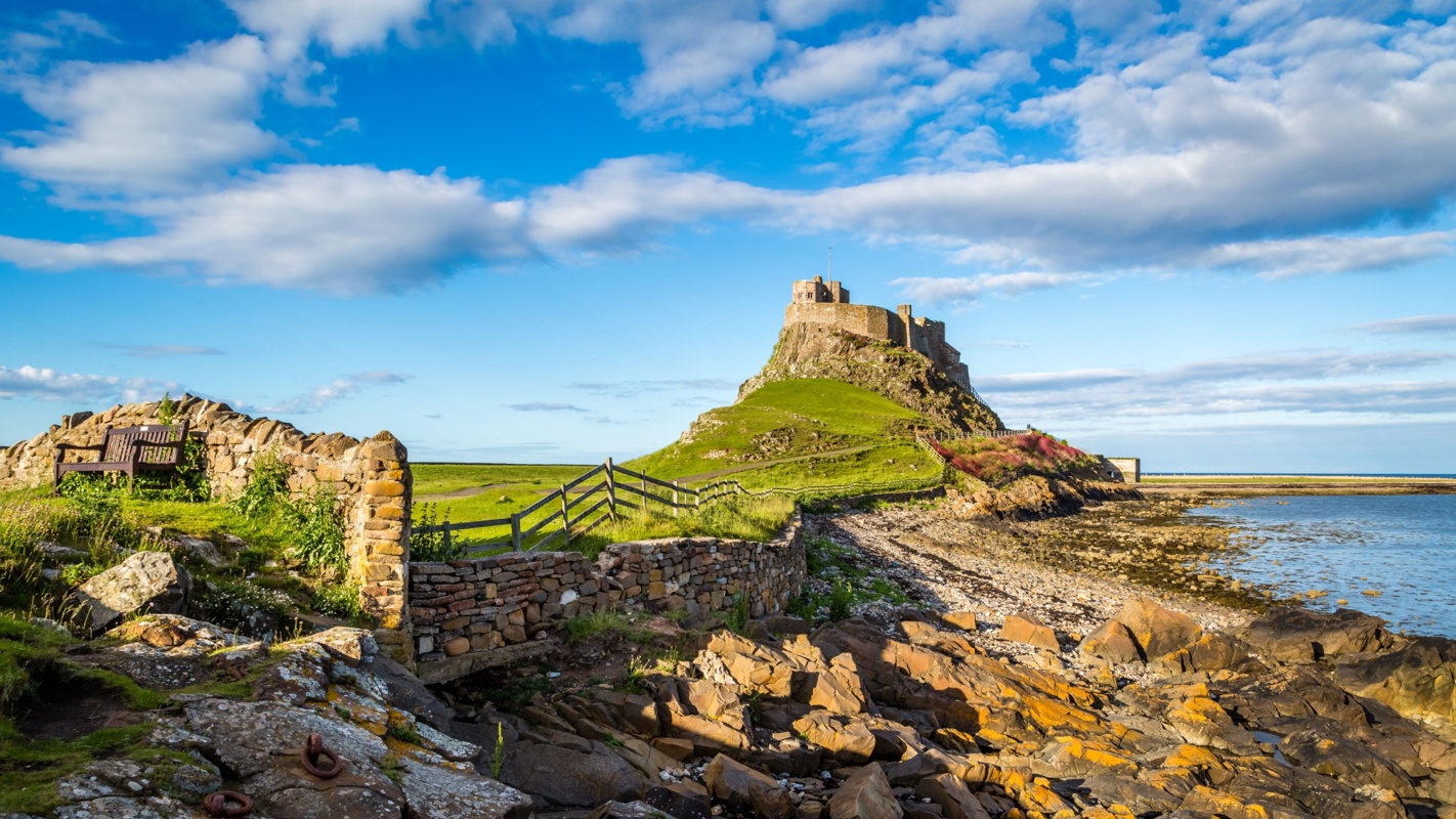 Shutterstock 440523733 Lidisfarne England