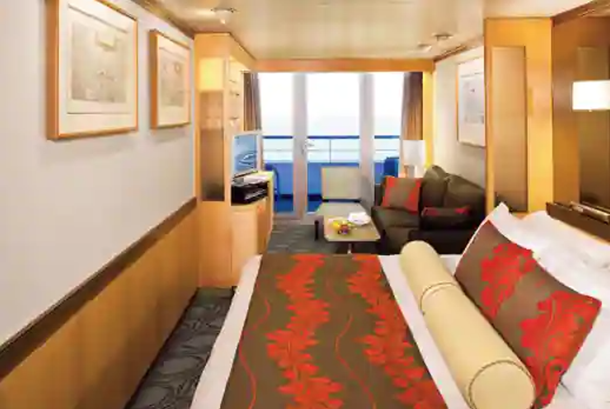 Holland America Volendam Vista Suite.png