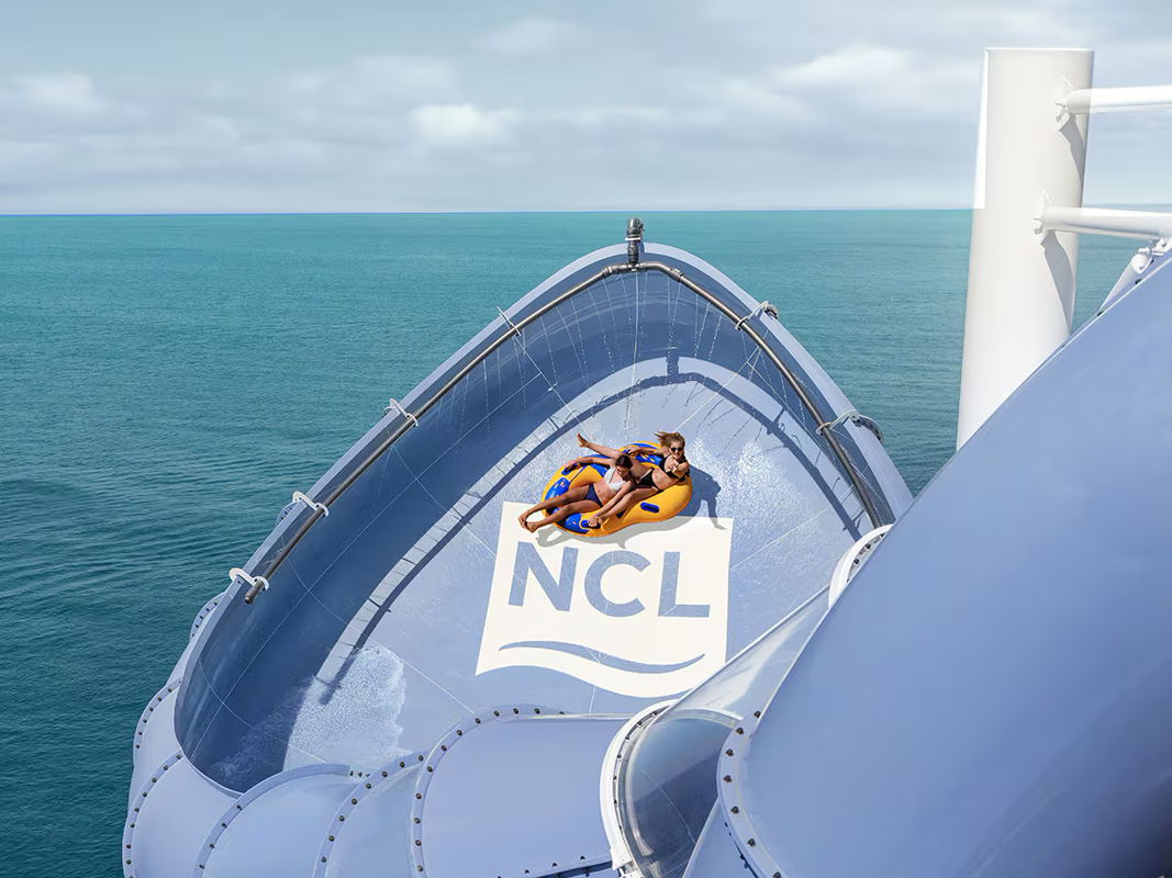 Norwegian Cruise Line Norwegian Aura The Wave ©Norwegian Cruise Line.png