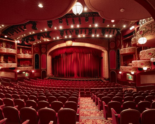 Cunard Line QV Royal Court Theatre.jpg