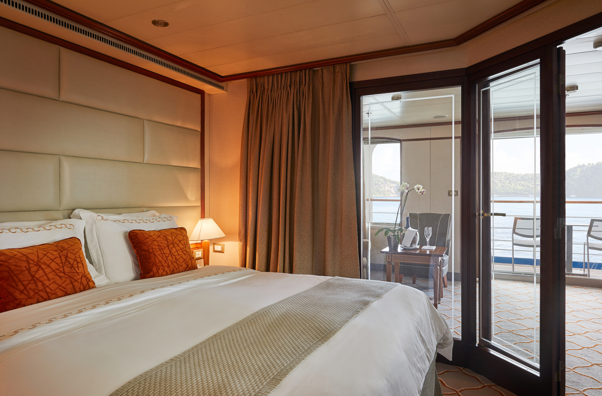 Silversea Cruises Silver Whisper Medallion Suite 1.jpg