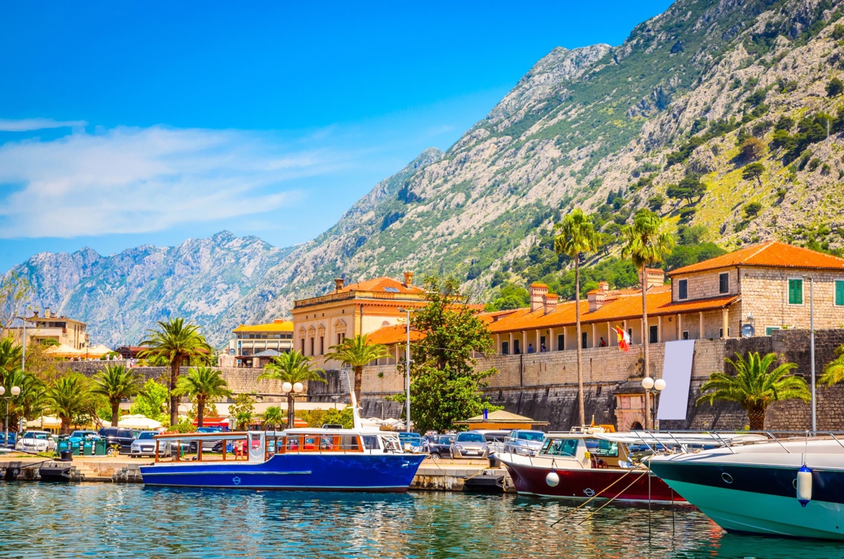 Shutterstock 1049738972 Montenegro