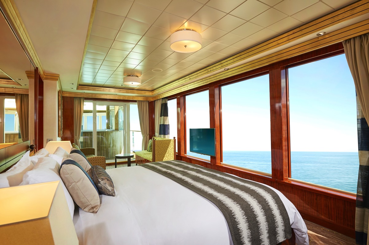 NCL Norwegian Gem The Haven 3-Bedroom Garden Villa 2.jpeg