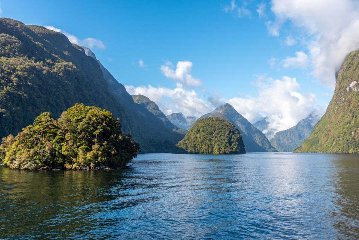 Shutterstock 1974981650 Doubtful Sound New Zealand