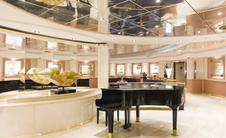 The Beverly Hills Bar