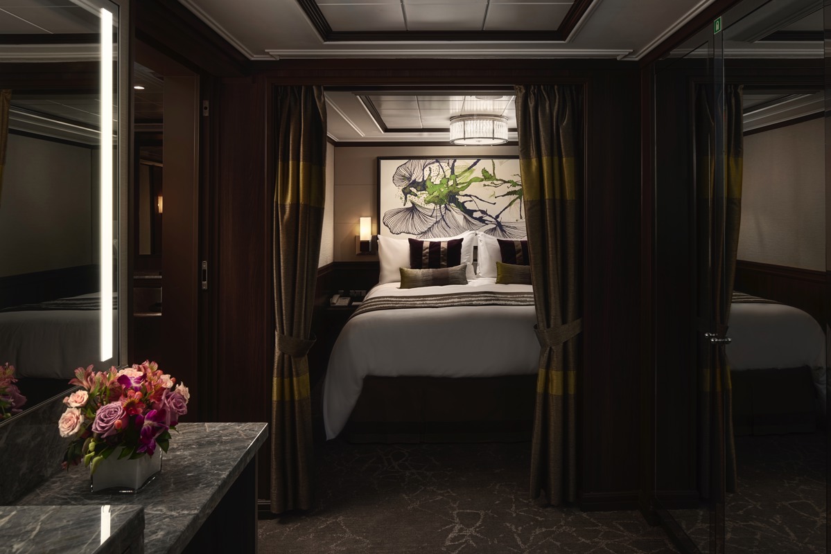 NCL Norwegian Jewel The Haven 2-Bedroom Family Villa with Balcony 3.jpeg