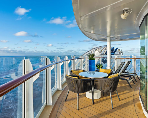 RCI Wonder of the Seas AquaTheater Suite with Large Balcony 2 Bedrooms 3.jpeg