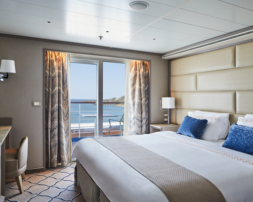Silversea - Silver Shadow - Owners Suite 1.jpg