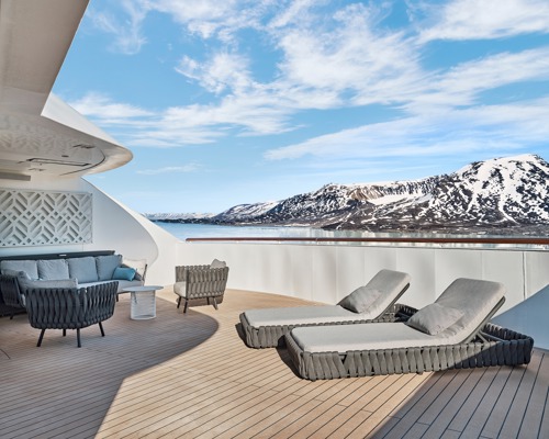 SILVERSEA Silver Endeavour Owners Suite 6.jpg