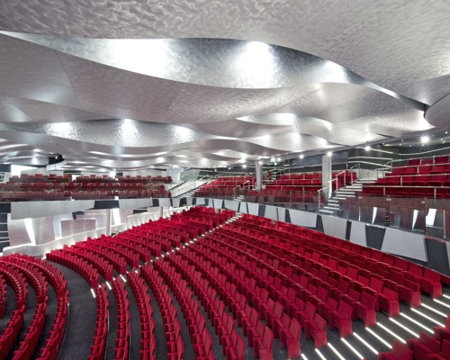 MSC Cruises MSC Divina Theatre 2.jpg