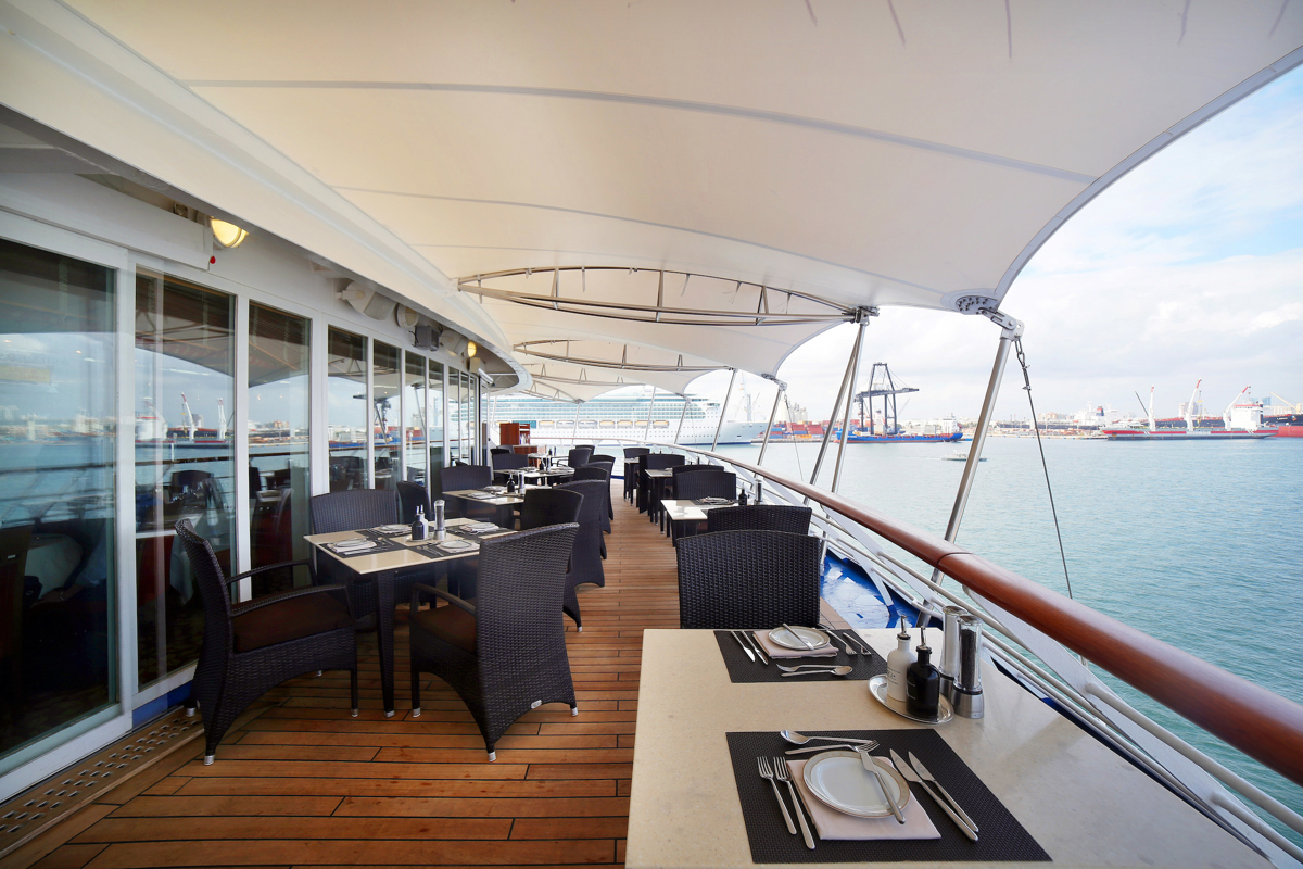 Silversea - Silver Wind - La Terrazza 1.jpg