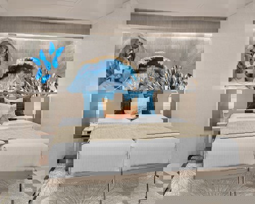 Norwegian Prima - Solo Inside 1.jpg